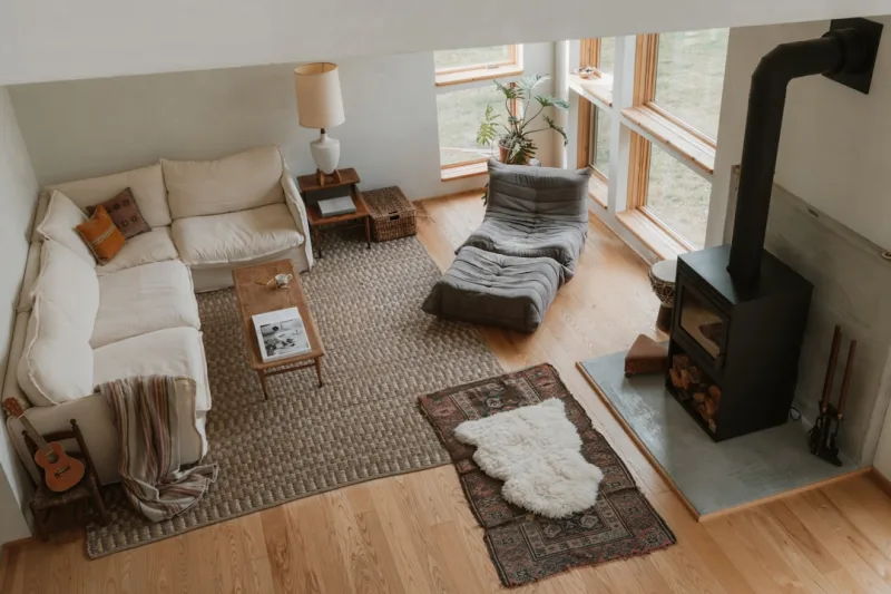 Living Room Organization That Keeps the Cozy Vibe