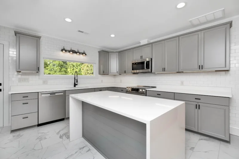 Kitchen Renovation Guide: 2026 Trends, Costs & Materials