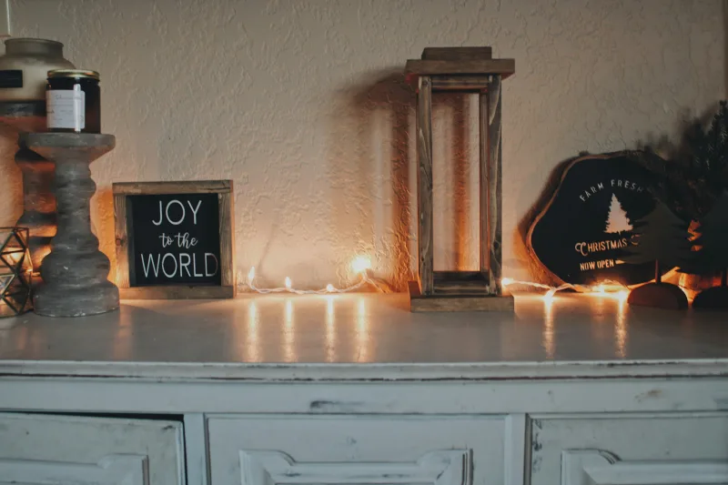 Cheap DIY Farmhouse Signs: $5–$15 Scrap Wood Projects
