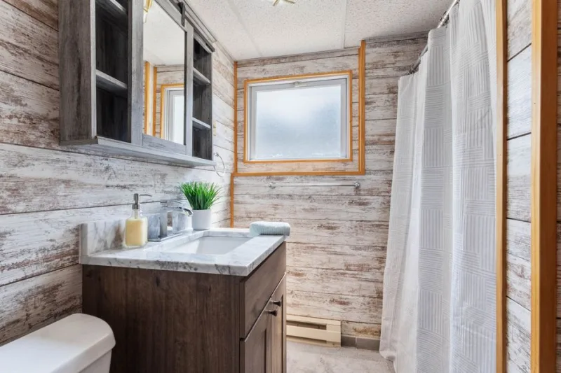 Farmhouse Bathroom Makeover Under $500 With Amazon Finds