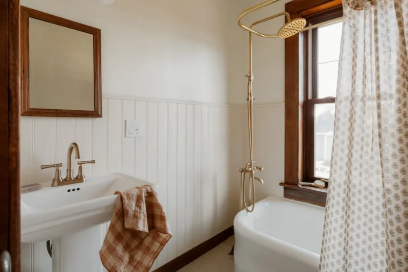 Farmhouse Bathroom Upgrade: DIY Guide With Real Costs