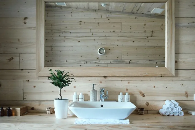 Minimalist Bathroom Decor: Budget Amazon Finds That Work