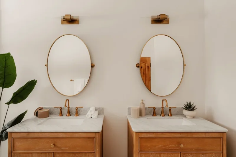 DIY Minimalist Bathroom Storage Hacks That Actually Work