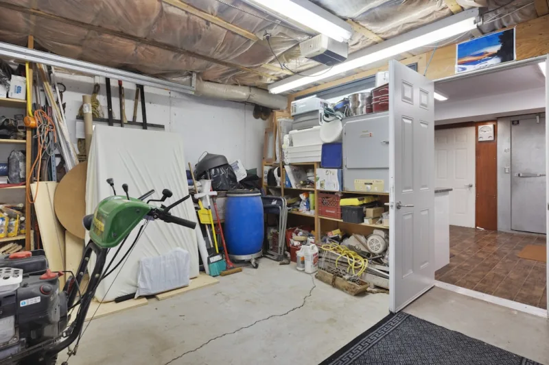 Small Garage Storage: Minimalist Systems That Work