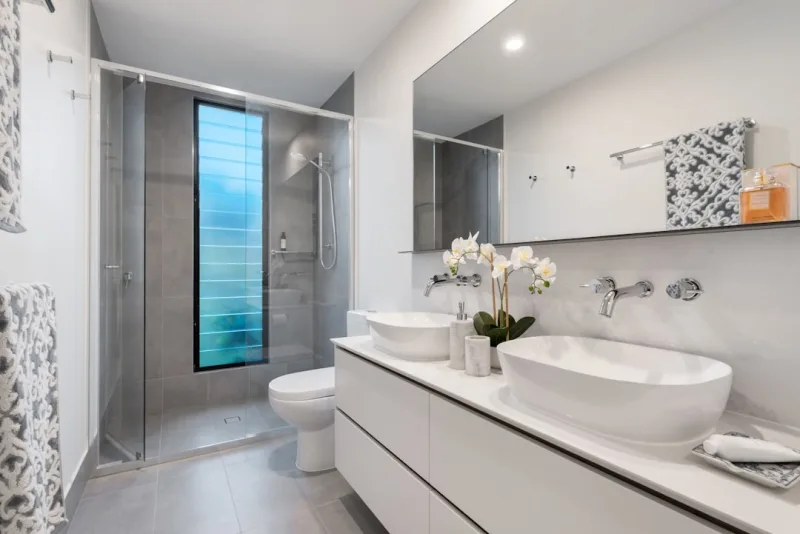 Smart Gadgets That Actually Organize Your Bathroom