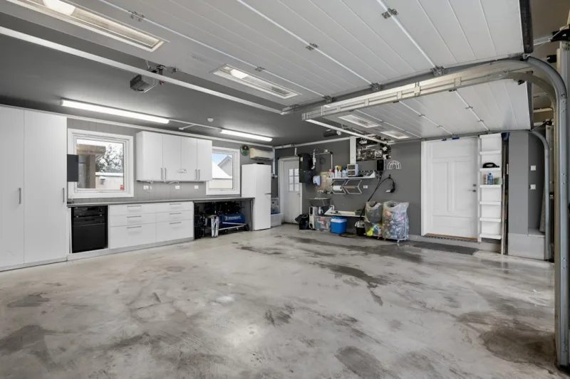 Garage Organization Ideas: DIY Weekend Makeover Guide