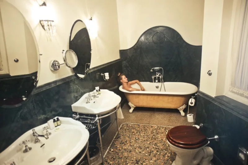 Quiet Luxury Bathroom Makeover: Amazon Picks Under $50