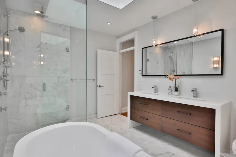 Quiet Luxury Bathroom: Where to Splurge vs. Save