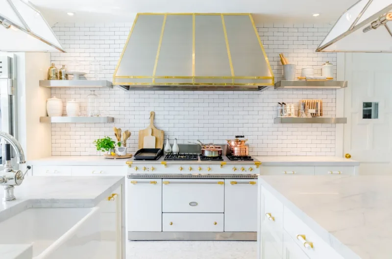 Quiet Luxury Kitchen Organization: Containers & Systems