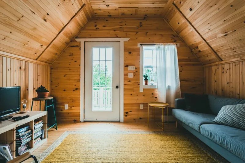 Small Living Room Layout Ideas That Actually Work