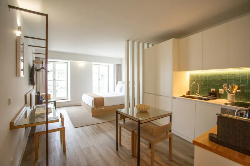 Studio Apartment Organization: 400 Sq Ft Storage Hacks